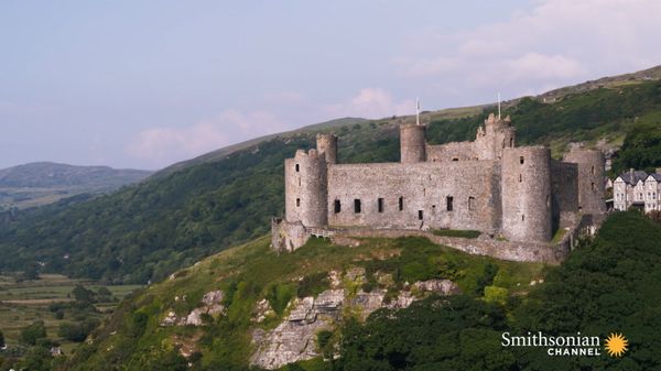 Preview thumbnail for Why Wales Is the Place to Go for Medieval Castles